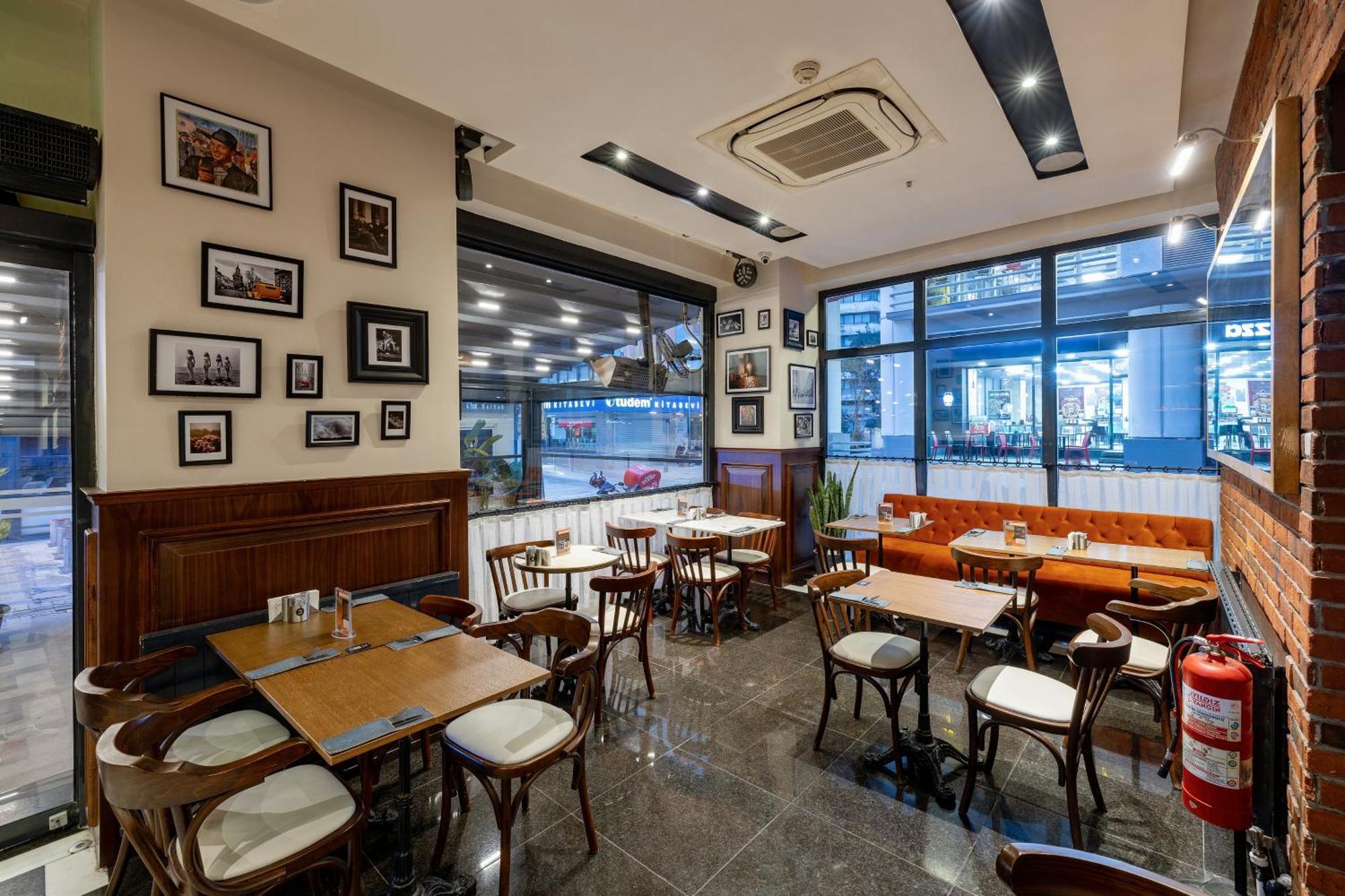 Hay Hotel Alsancak Izmir Zewnętrze zdjęcie