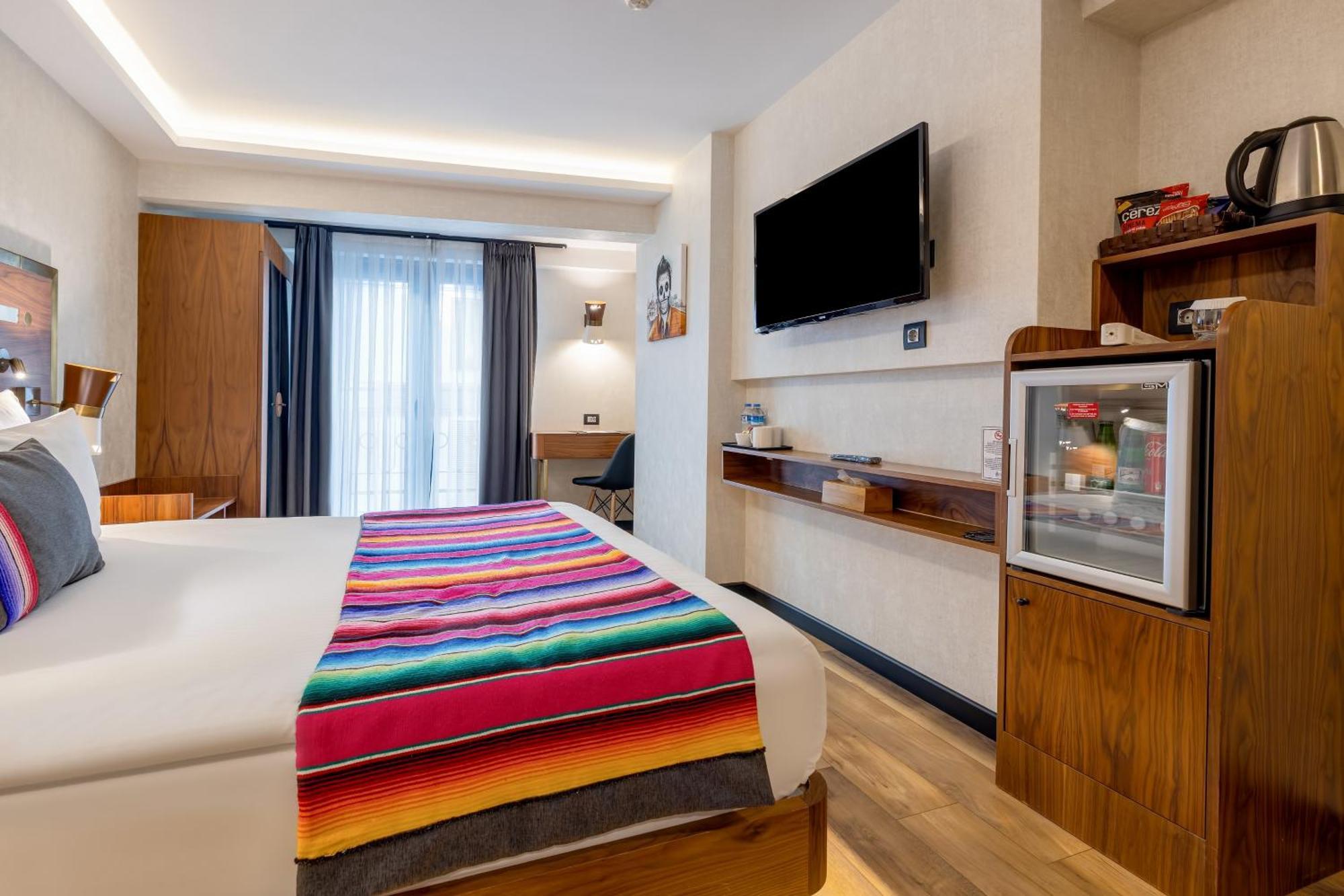 Hay Hotel Alsancak Izmir Zewnętrze zdjęcie