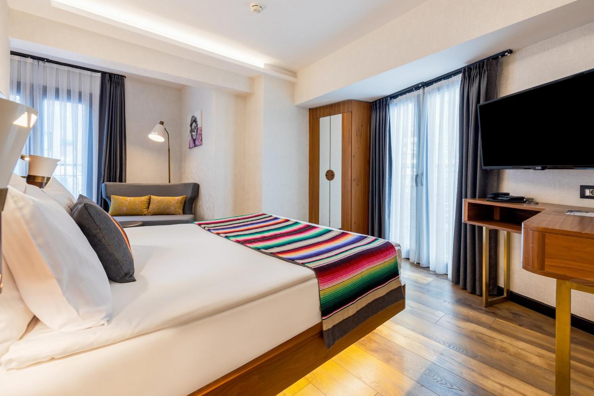 Hay Hotel Alsancak Izmir Zewnętrze zdjęcie