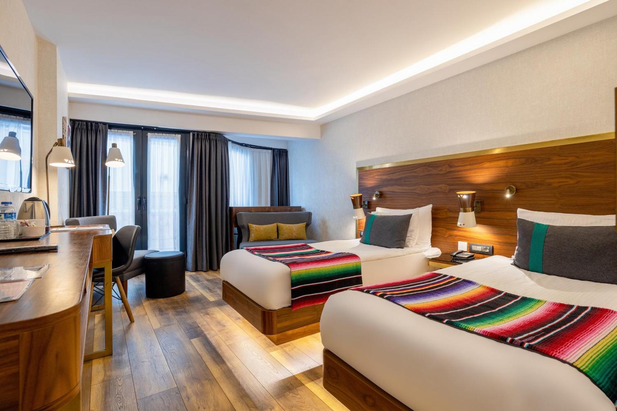 Hay Hotel Alsancak Izmir Zewnętrze zdjęcie