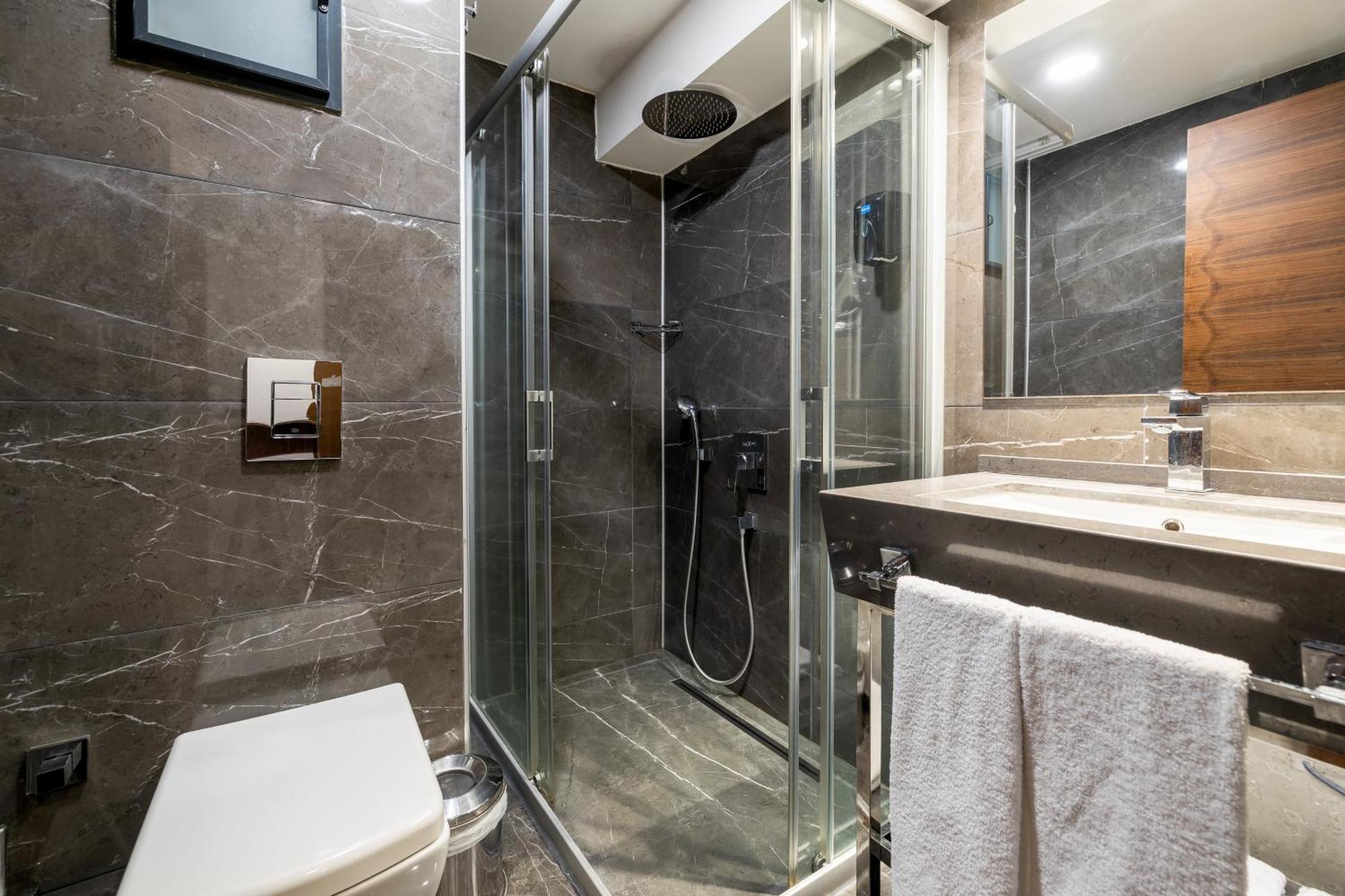 Hay Hotel Alsancak Izmir Zewnętrze zdjęcie
