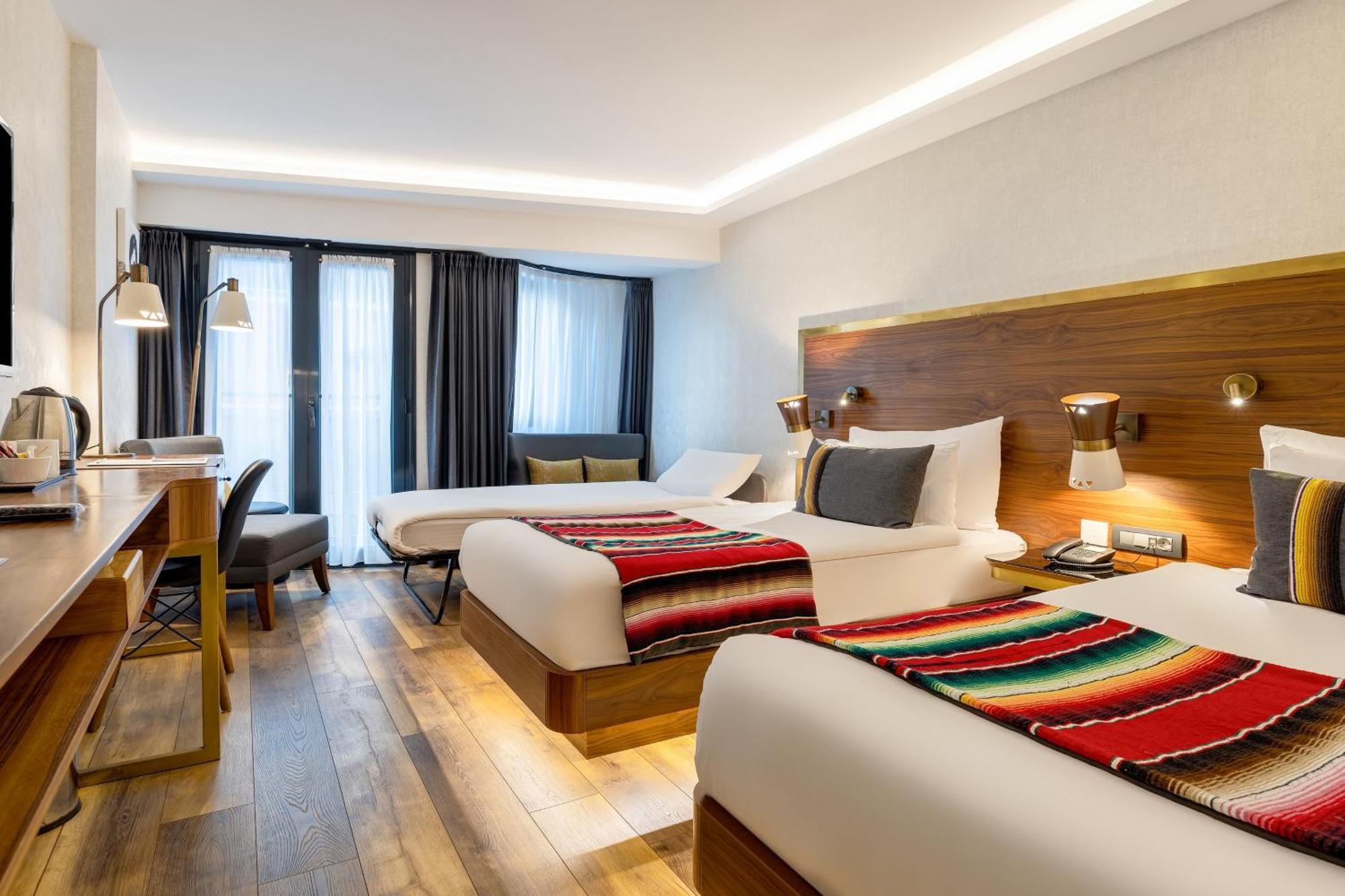Hay Hotel Alsancak Izmir Zewnętrze zdjęcie